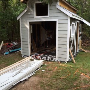 A friend just built a 3,500sq ft house and had a bunch of fiber cement siding left over. Doing a little trading, I am going to frame in a room for him in his garage and the siding is all mine!