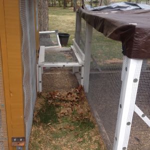 Getting ready to disconnect run so the coop is jacked up in the back making the entry way has no weight on it and will easily pull out.