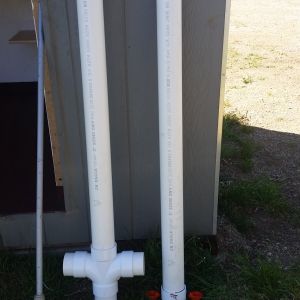 Then I made these PVC feeder and water: these are NOT my idea, I found them on the web but don't remember where. From a brilliant woman somewhere out there.