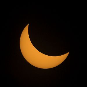 Solar_eclipse_U8213822_08-21-2017-001