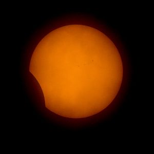 Solar_eclipse_U8213839_08-21-2017-001
