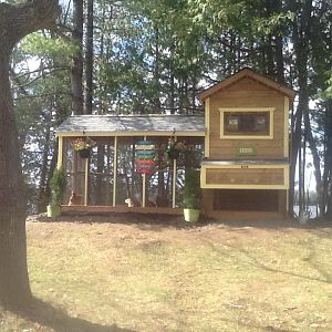 Image calabogie chicken coop