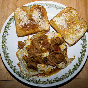 Huevos_rancheros_X3210267_03-21-2020-001.jpg