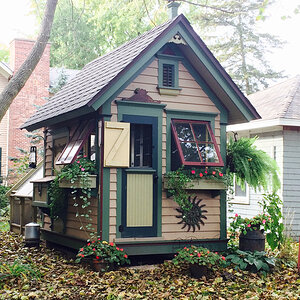 TheBirdHouse_Fall2019.jpg