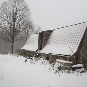 our barn in the snow (again)