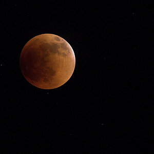 Moon_eclipse_X5156958_05-15-2021-001.jpg