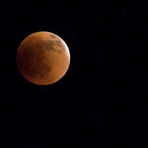 Moon_eclipse_X5156956_05-15-2021-001.jpg