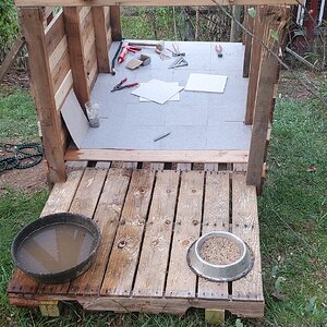 The new duck-House for Sunny and her Family