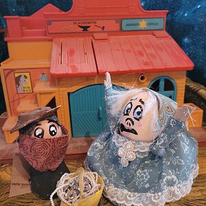 Fantastic Fall Fun Photo Contest—BYC's 2025 Spooktacular Halloween Hatch-Along 8.jpg