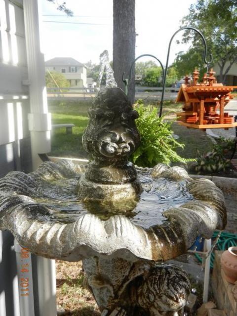 101301_fountain.jpg
