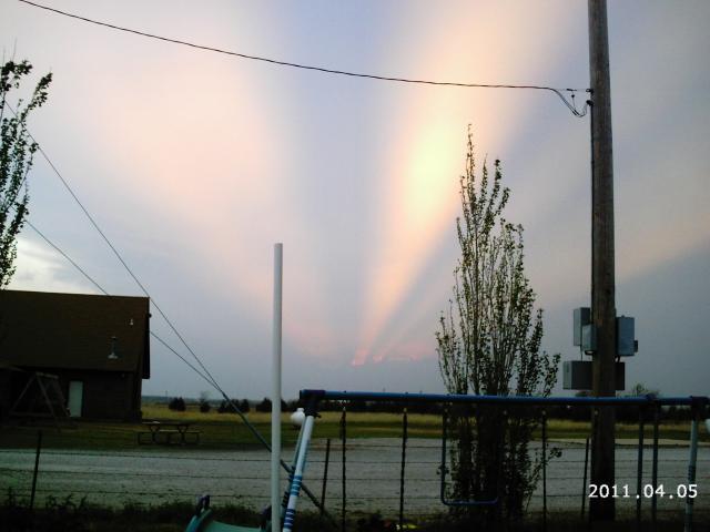 10175_2011-04-05_clouds_easter_2011_001.jpg