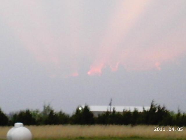 10175_2011-04-05_clouds_easter_2011_004.jpg
