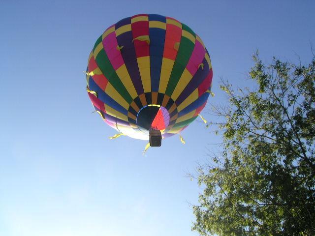 103921_balloon.jpg