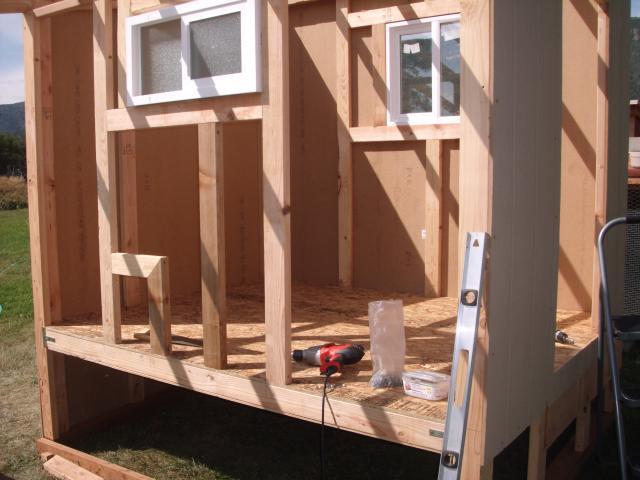 107040_putting_on_siding.jpg