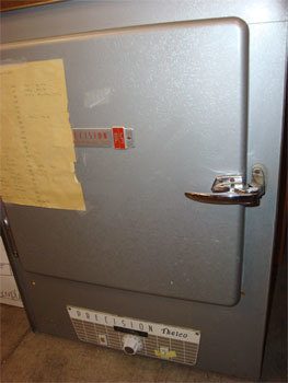 12104_closed.jpg