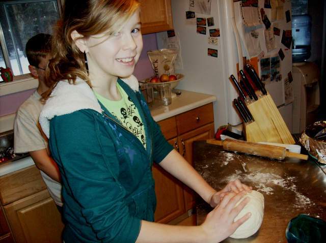 12425_kneading.jpg