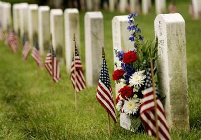 14421_flags-in-memorial-day.jpg