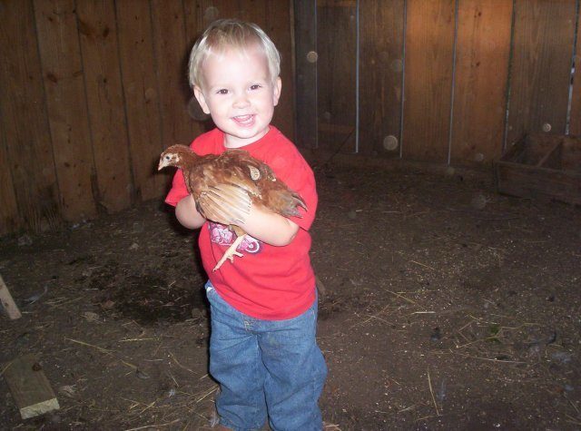 17425_jordan_and_chicken_2.jpg
