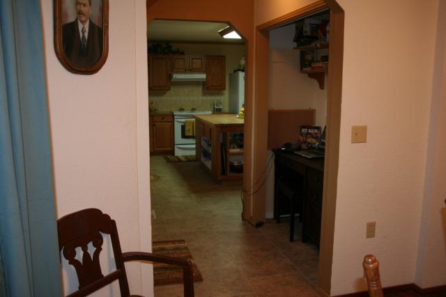 18_hall_office.jpg