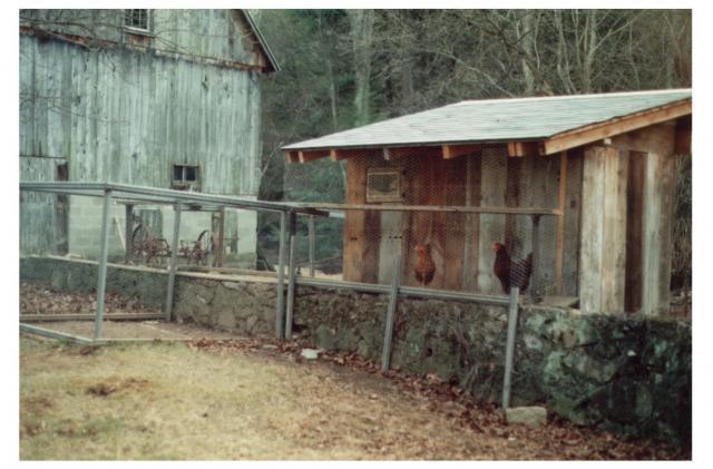 21251_old_coop_1.jpg