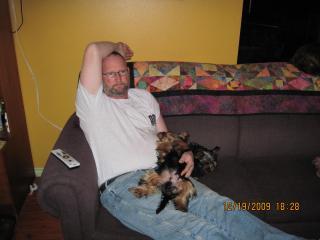 21930_alanandpups_002.jpg