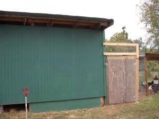 22249_shed_gate.jpg