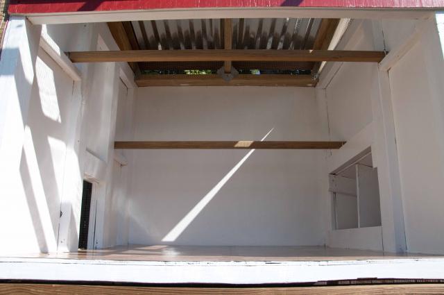 22514_101101coop_build14.jpg