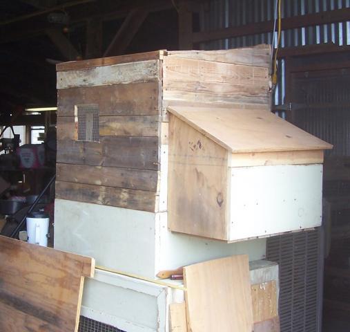 23941_new_chicken_coop_1.jpg