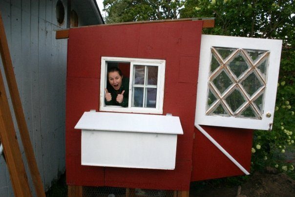 27842_chicken_house_front.jpg