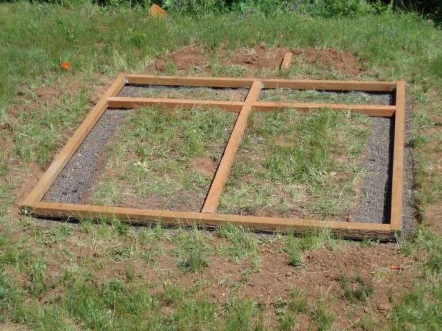 34268_2009-06-14-chicken-coop-pigeon-loft_004-800.jpg