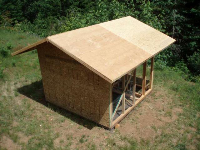 34268_2009-06-21-chicken-coop-pigeon-loft_002-800.jpg