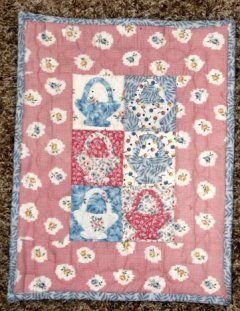 3812_doll_quilt.jpg