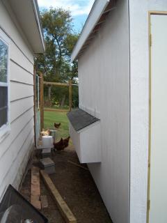 39612_chicken_coop_091409a.jpg