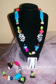 4047_crazy_multi_zebra_pendant_bracelet_junk_set.jpg