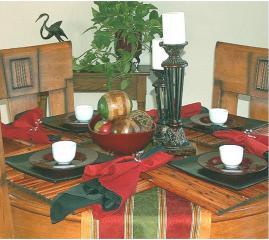 41069_dining_table.jpg