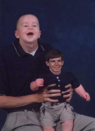 41094_awkward-family-photo.jpg