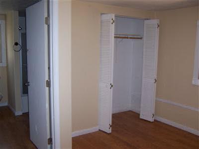 41679_realtorbedroomcloset.jpg