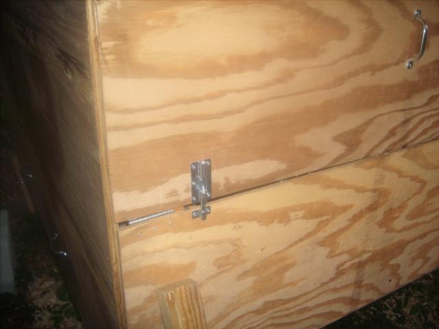 44703_oct_30_2011_chickens_033.jpg