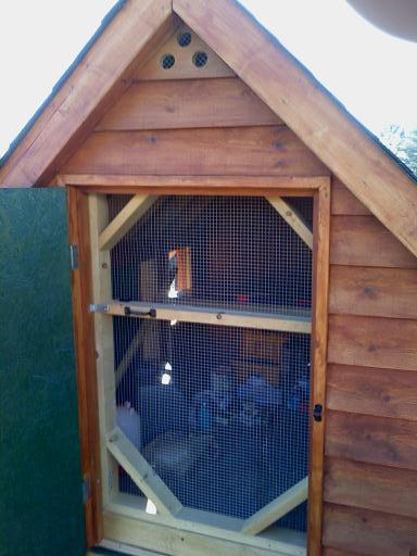 47585_chicken_coop_screen_door.jpg