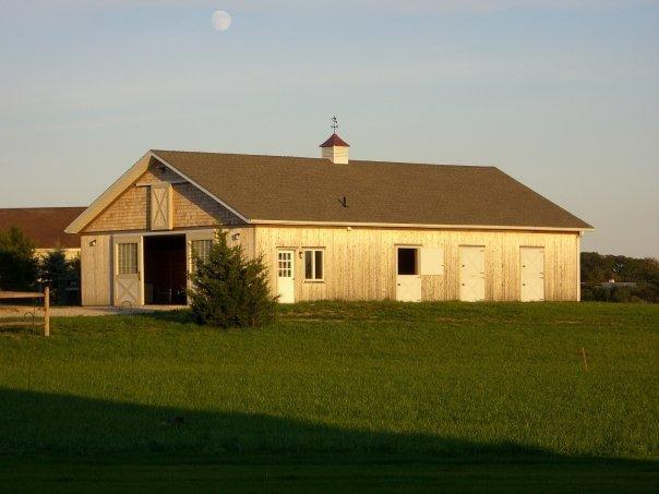 48305_barn.jpg