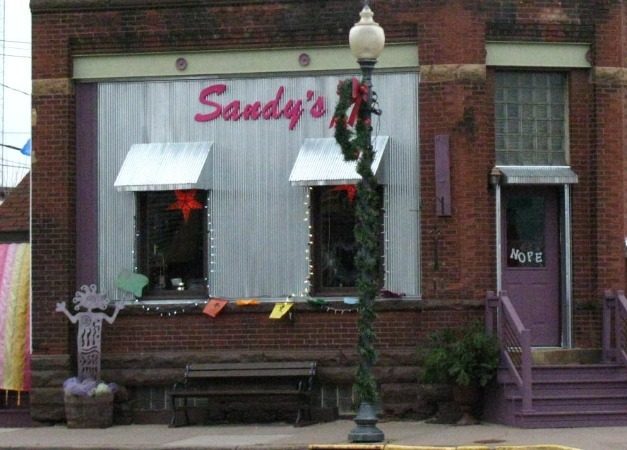 5531_copy_of_img_sandis.jpg