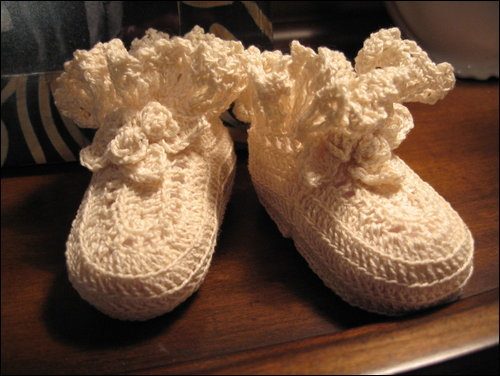 5925_baby_booties.jpg