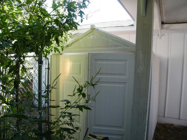 59359_building_the_coop_008.jpg