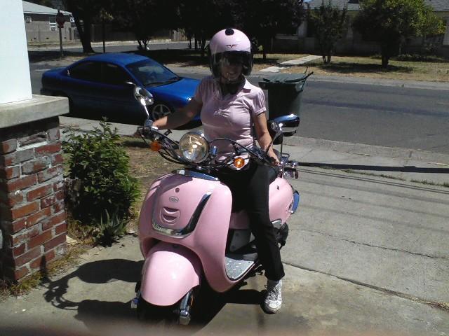 59404_bella_rosa_returns02.jpeg