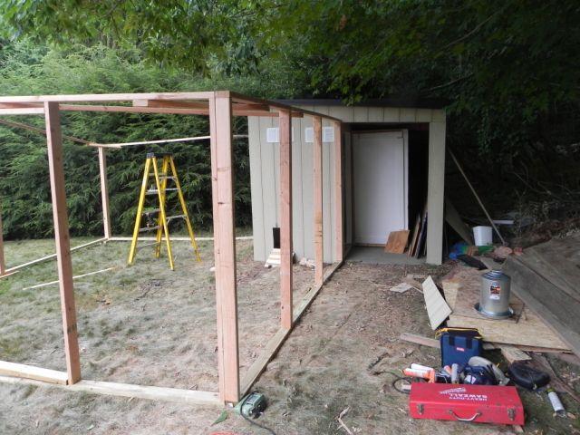 64845_run_and_coop_side.jpg