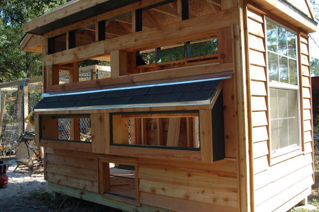 69010_bantam_coop-day_8-shingles_002.jpg