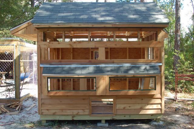 69010_bantam_coop-day_8-shingles_006.jpg