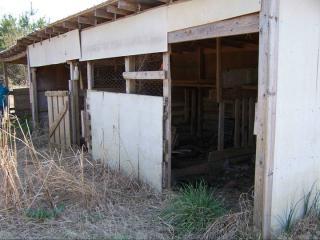 70548_orig_barn_side.jpg