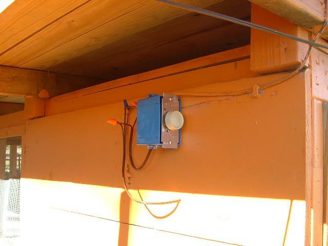 71806_brooder_temp_control_december_2010_001.jpg