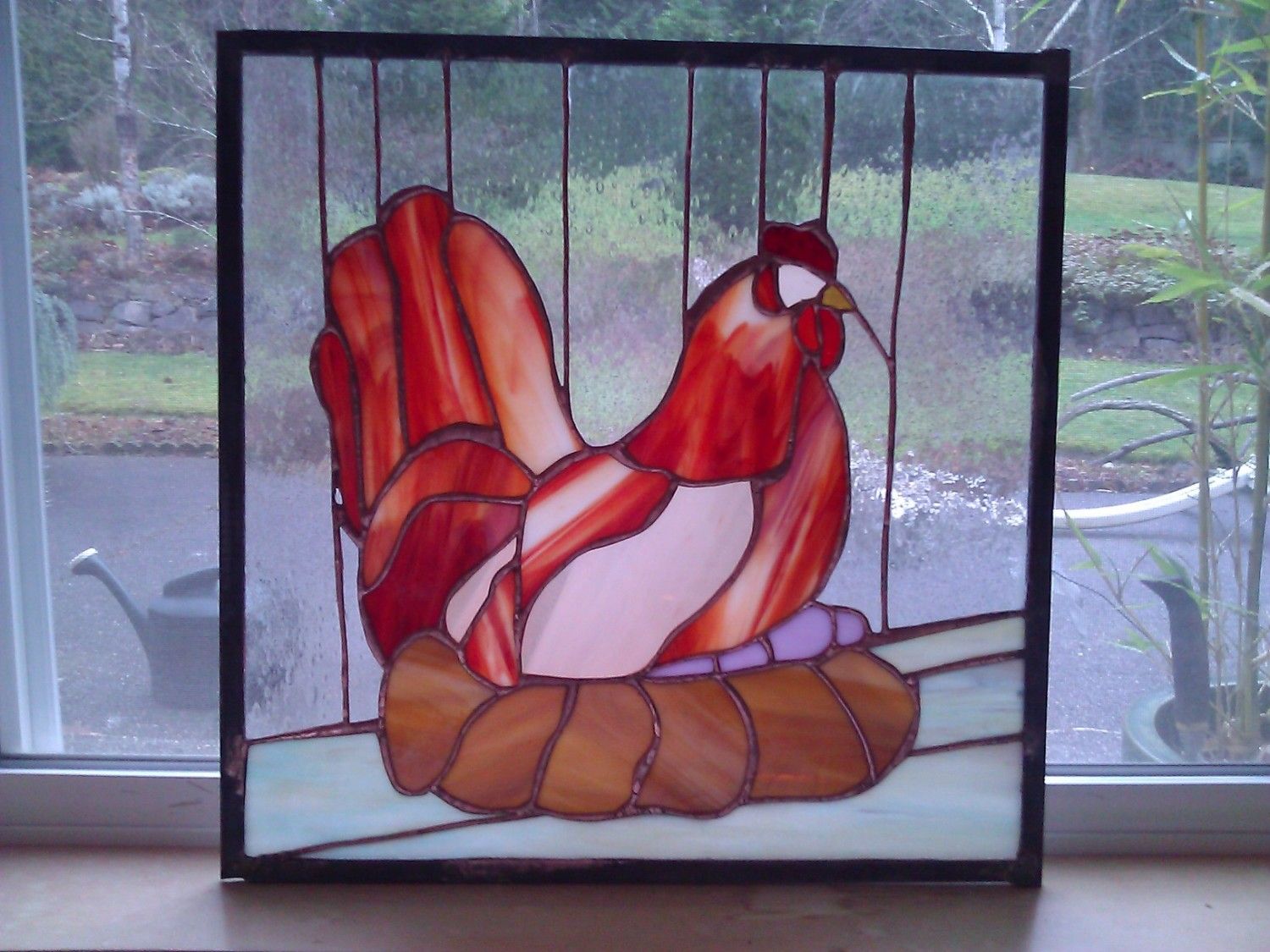 74916_stained_glass_hen.jpg